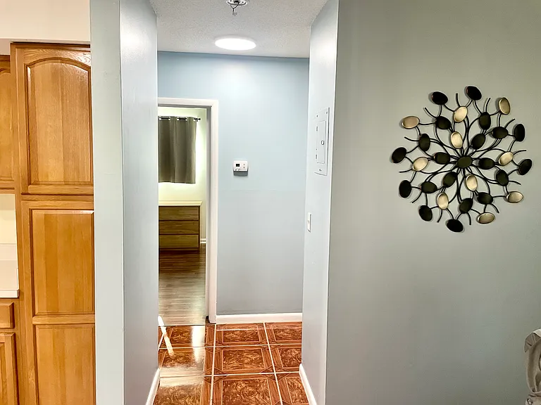 380 Base Ave E #203 — Photo 11