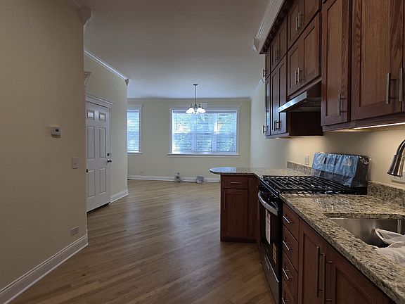 3rd image of 2656 W Superior St #2