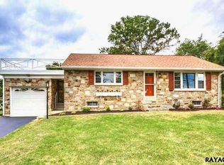 1221 William St, Hanover, PA 17331