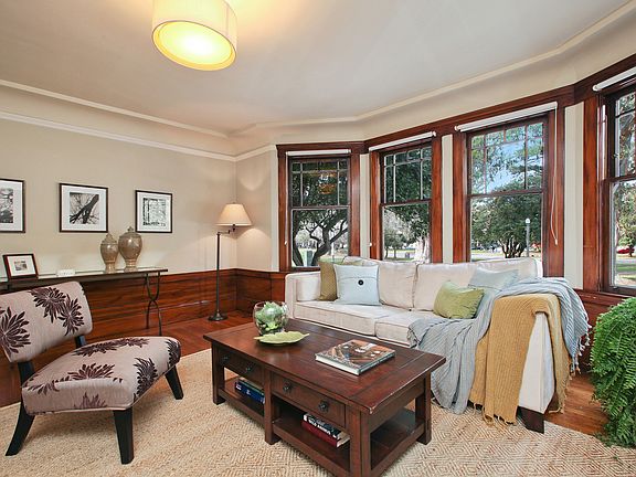 3rd image of 1781 Oak St APT 1