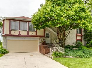 640 Burdick St, Libertyville, IL