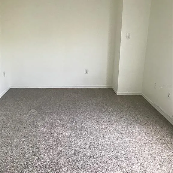 7635 Plantation Cir #7635 — Photo 6