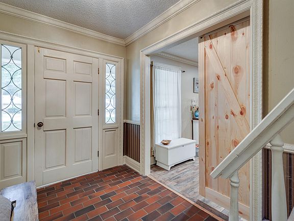 4th image of 2108 Gemini Cir