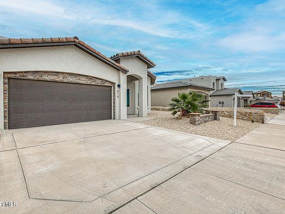 4th image of 916 Betton Pl