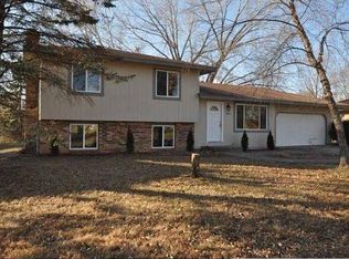 16653 Foliage Ave, Rosemount, MN 55068
