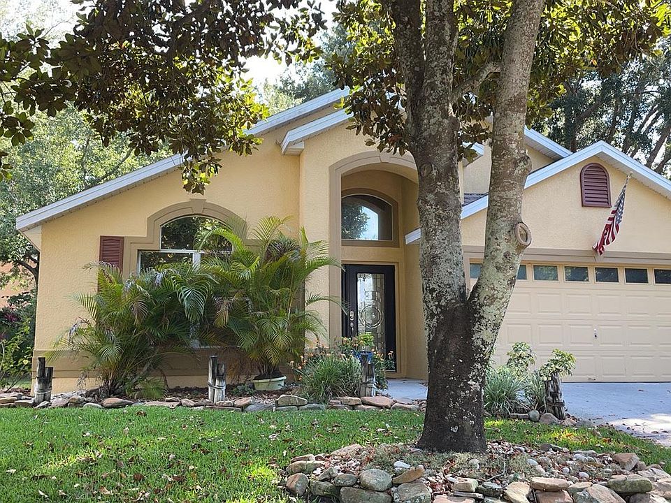 1st image of 17416 Woodfair Dr
