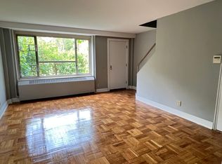 64-30 186th Ln #D, Fresh Meadows, NY 11365