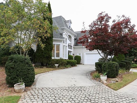 2nd image of 1870 River Falls Dr