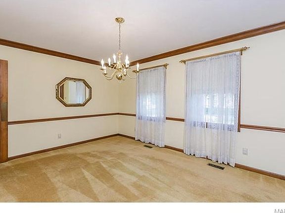 3rd image of 15326 Schoettler Estates Dr