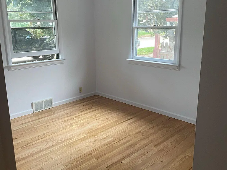 624 Colorado St — Photo 10
