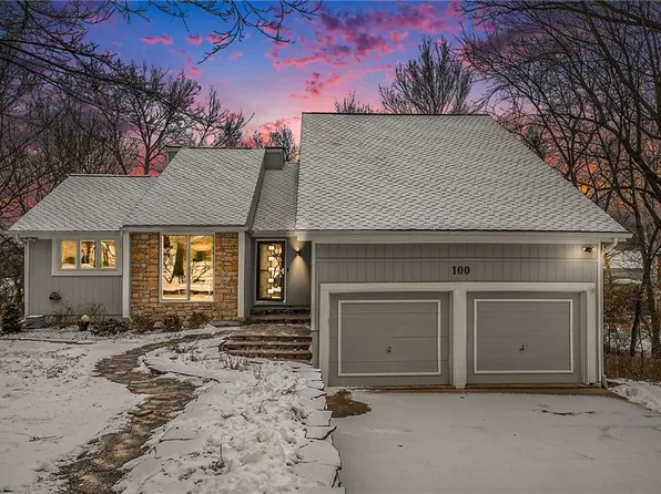 100 NW 44th St, Kansas City, MO 64116