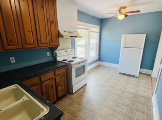 302 E Pine St, Up Ponchatoula, LA 70454