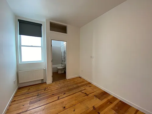 Floor plan 317