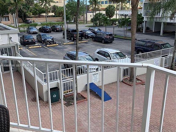 2nd image of 16740 NE 9th Ave APT 206