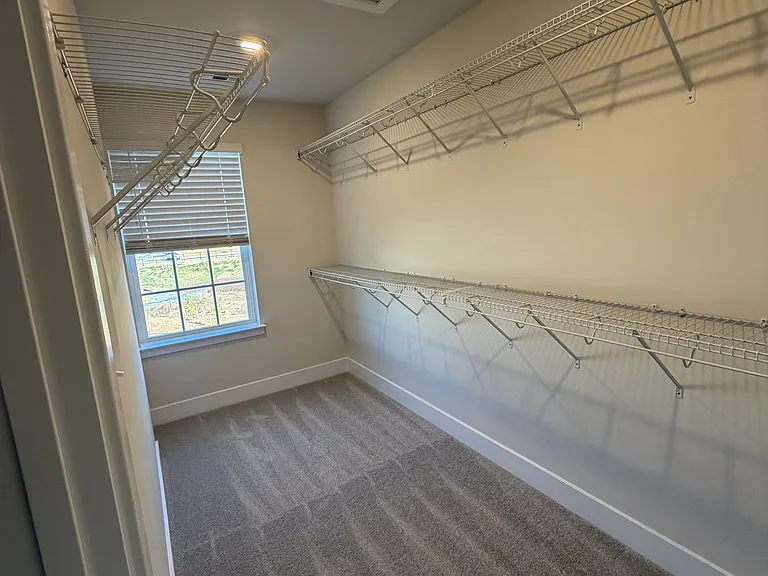 330 Birdie Ct — Photo 8