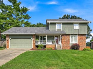4544 S Holland Avenue, Springfield, MO 65810