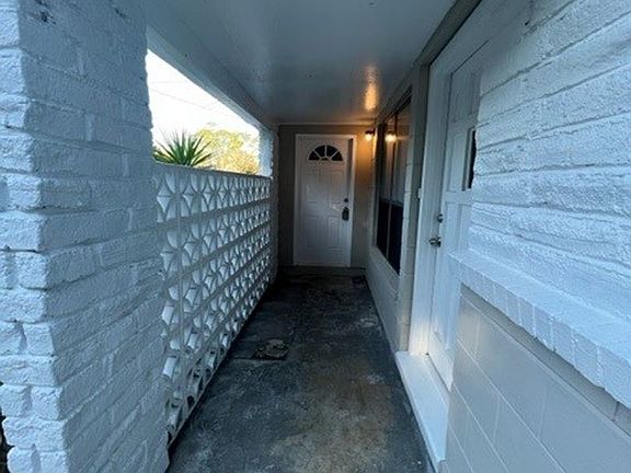 2nd image of 5443 Keystone Dr N