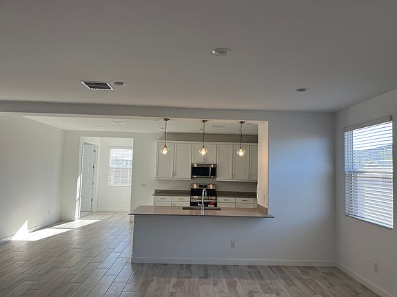 4th image of 16737 W Chama Dr