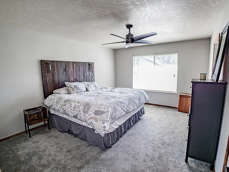 1268 W Bentwood Loop — Photo 72
