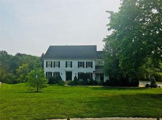 16802 Kehrsdale Dr, Chesterfield, MO 63005