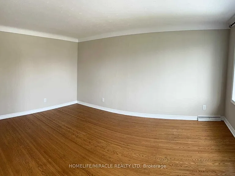 78 Regent Dr — Photo 7