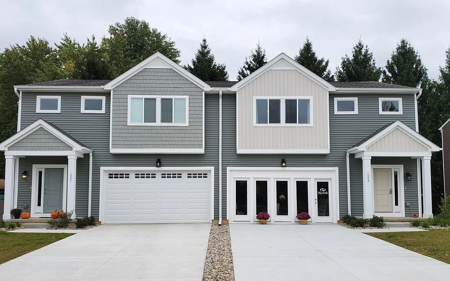 1035 Rebecca St #10 photo 1