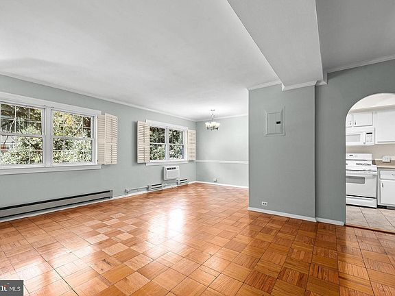 4th image of 3519 Valley Dr