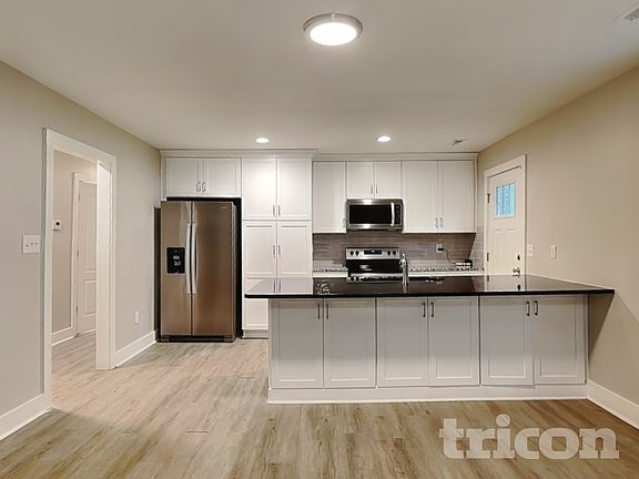 5th image of 150 McKinnon Ave NE