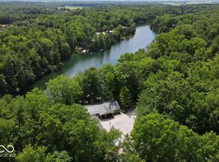 1643 N Oak N Pine Ln, Centerpoint, IN 47840