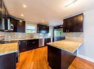 1151 NE 108th St, Miami, FL 33161