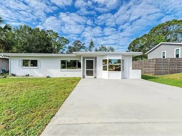 818 Padgett Ave, Sarasota, FL 34237