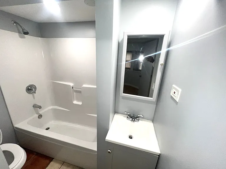 2701 E 75th Pl #G — Photo 12