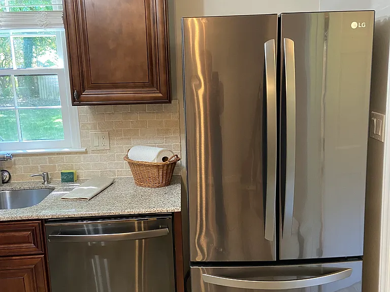 432 Cedar Hill Ln — Photo 11