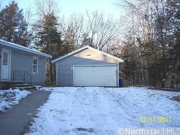 2nd image of 28320 Lakelawn Dr