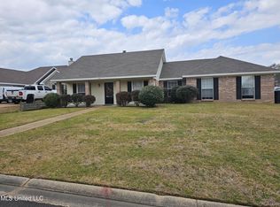 481 Magnolia Pl, Brandon, MS 39042