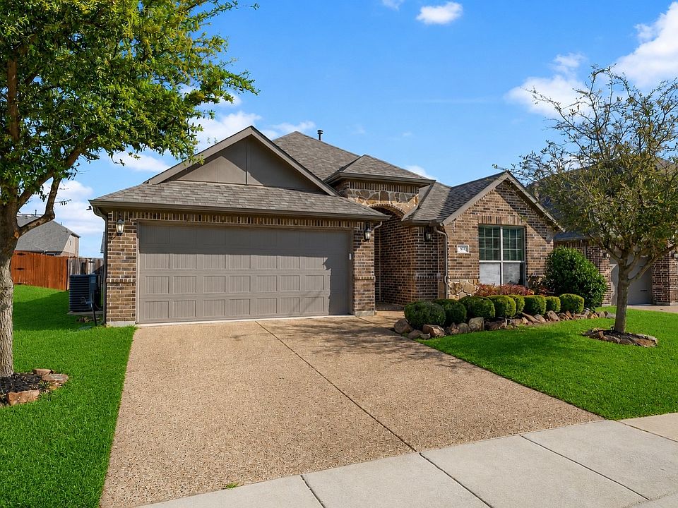 1st image of 547 La Grange Dr