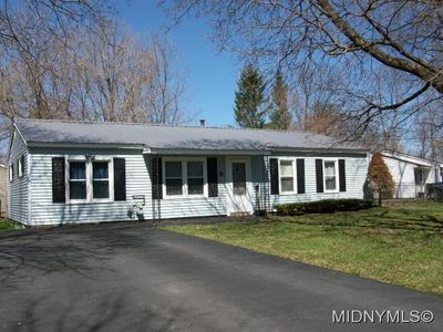 8 Tindall Mnr, Clinton, NY, 13323