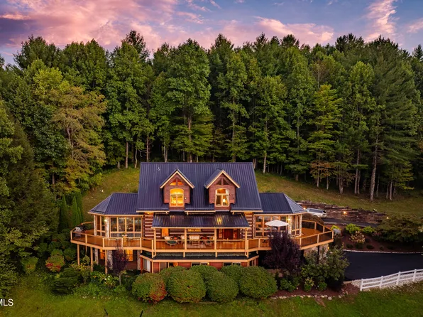 151 Jordan Ln, Mountain City, TN 37683