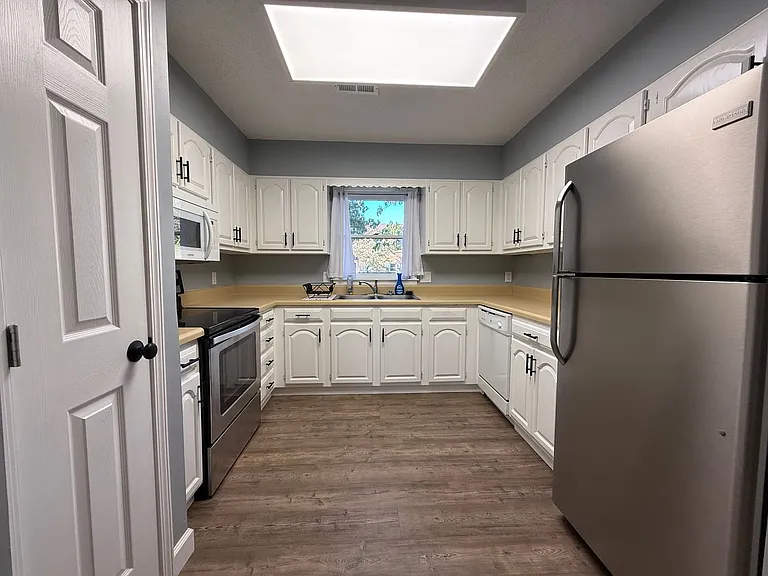 2039 Heritage Pl — Photo 14