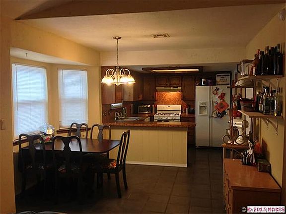 5th image of 519 N Dawn Ln