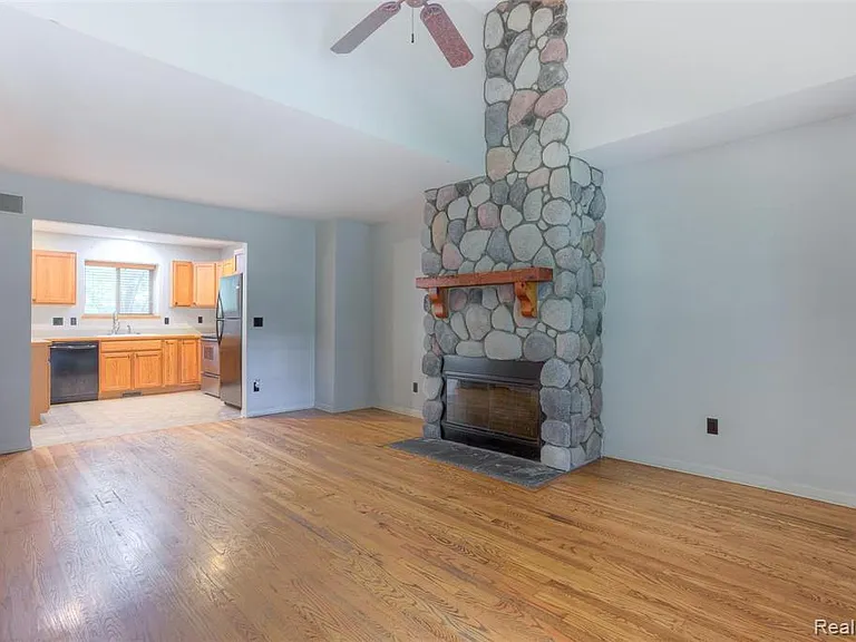 3930 Dunning Rd — Photo 19