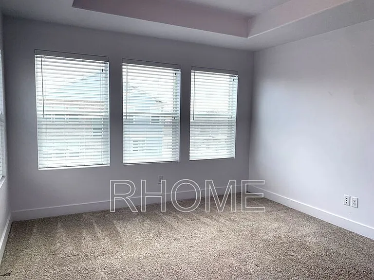 1824 W Torlundy Dr — Photo 9