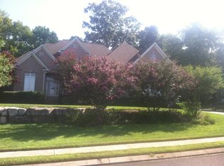 8212 Rambling Rose Dr, Ooltewah, TN 37363