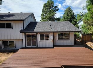 860 Red Mesa Dr, Colorado Springs, CO 80906