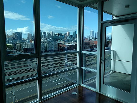 3rd image of 300 Berry St Unit 715
