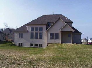 117 Chestnut Hls, Pkway Fort Wayne, IN 46814