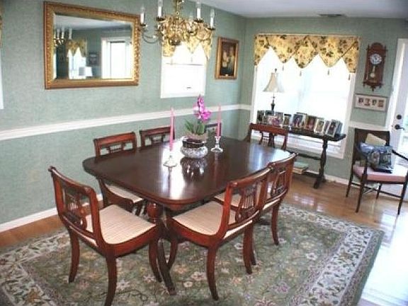 4th image of 232 White Cliff Dr