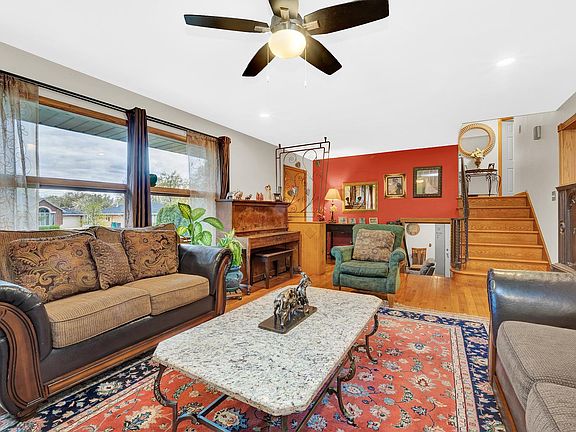 5th image of 8051 Latrobe Ave