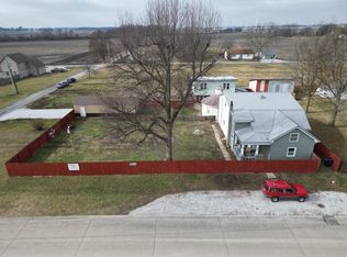 1312 N 9th St, Elwood, IN 46036