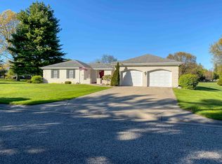 16197 Barryknoll Way, Granger, IN 46530
